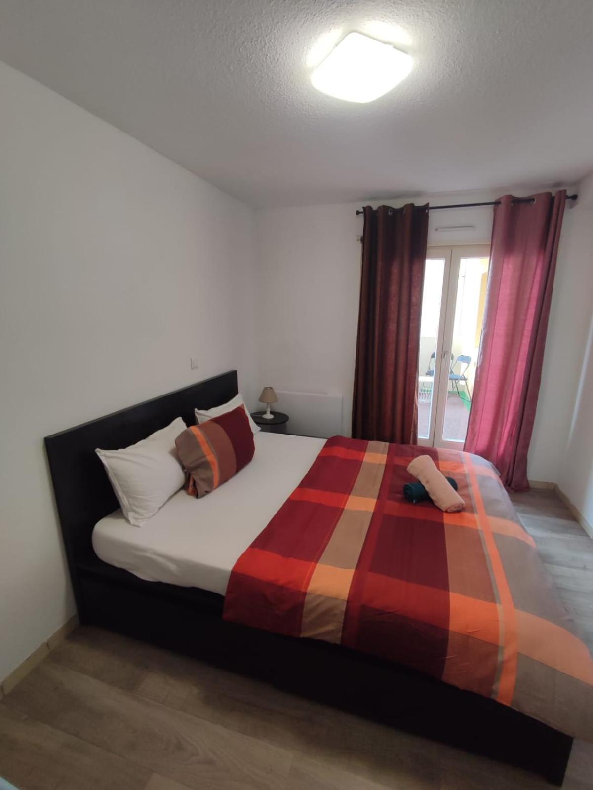 Appartement Douillet-Kanamappart-Euroairport à Saint-Louis  Extérieur photo
