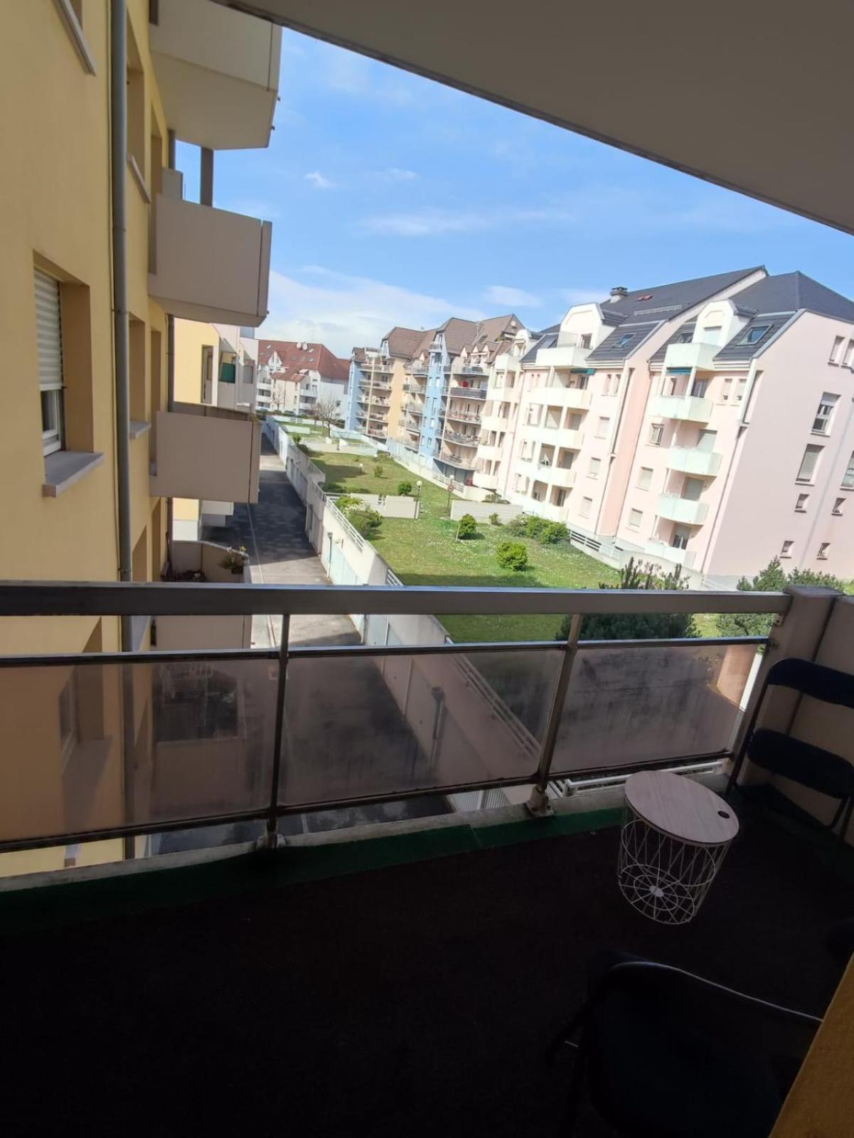 Appartement Douillet-Kanamappart-Euroairport à Saint-Louis  Extérieur photo