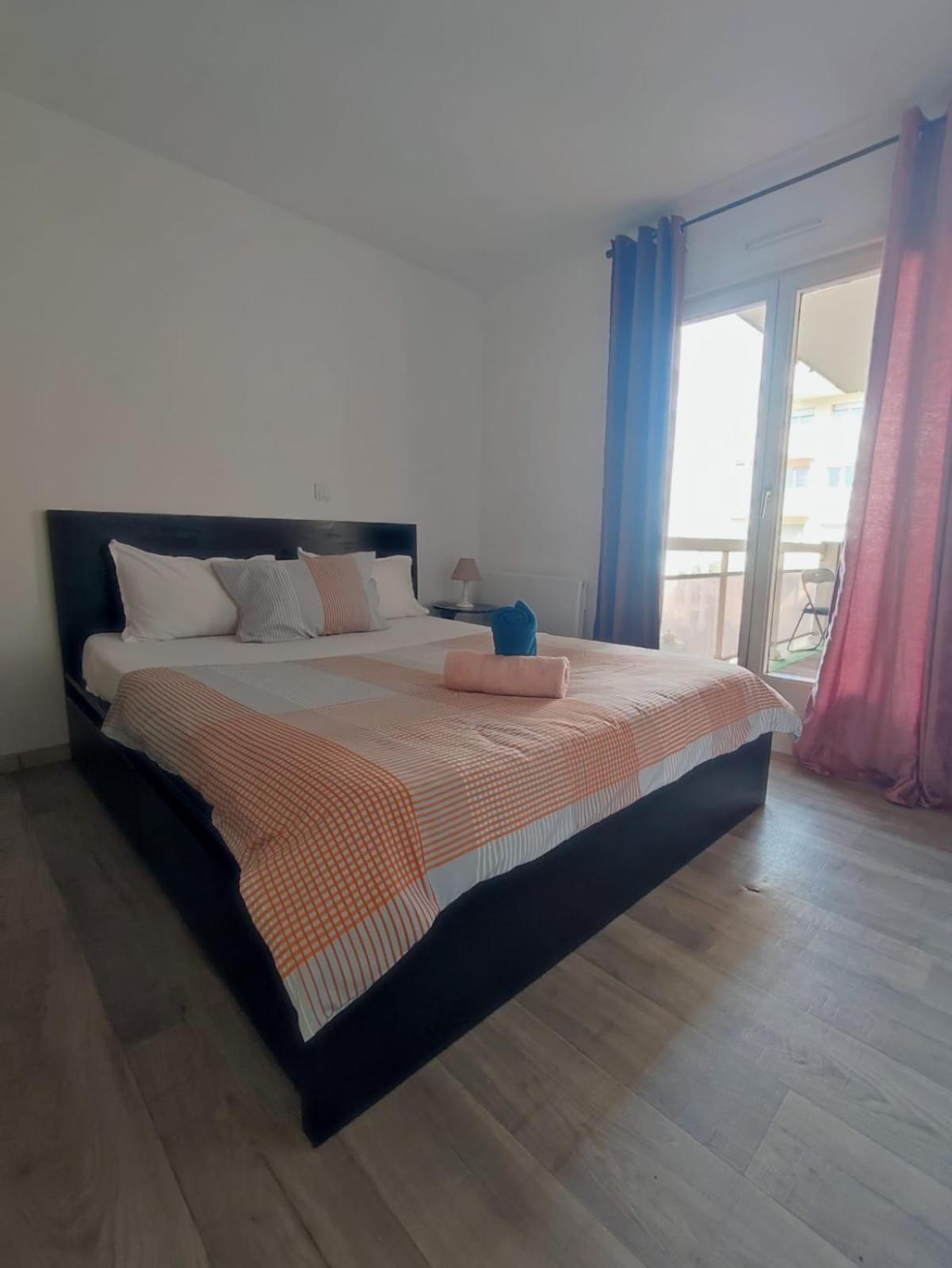 Appartement Douillet-Kanamappart-Euroairport à Saint-Louis  Extérieur photo
